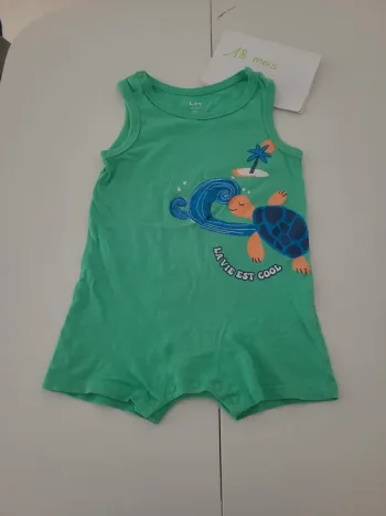 Combishort verte motif tortue taille 18mois La halle