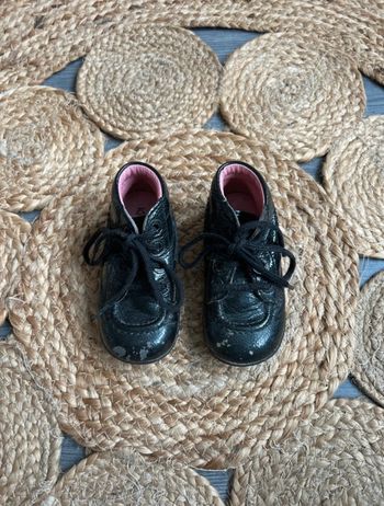 Chaussures Kickers pointure 22