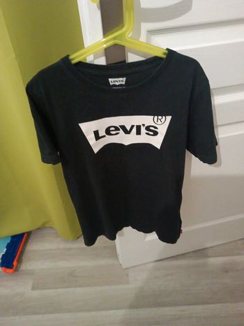 T-shirt Levi's