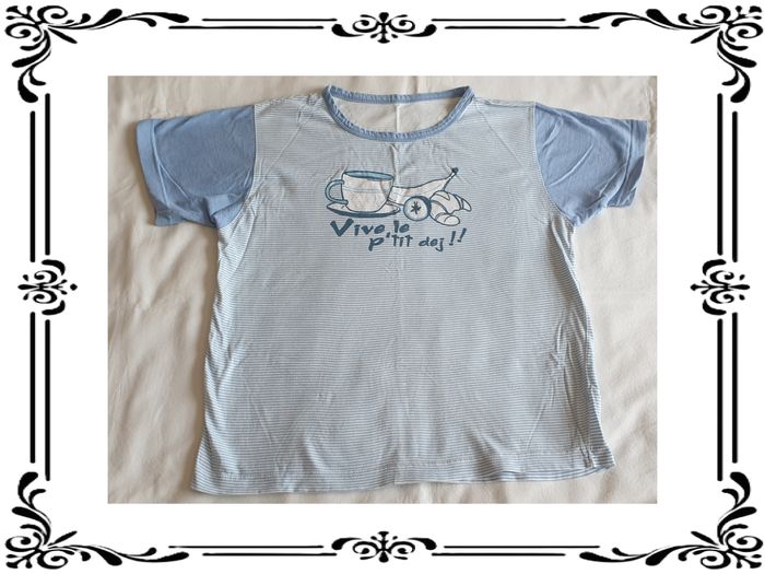 Haut de pyjama 14 ans.