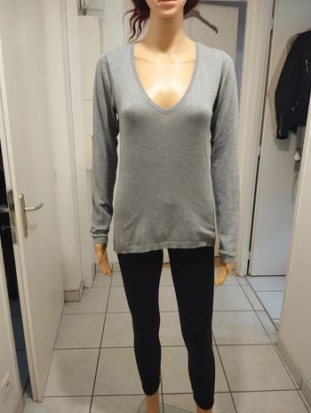 Pull gris