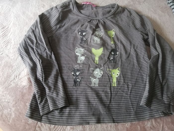 Lot de 4 sweat taille 5 ans - photo numéro 2