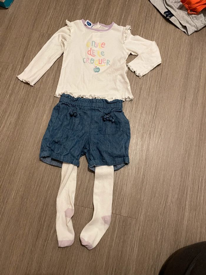 Magnifique ensemble 3 pieds chaud 24 mois