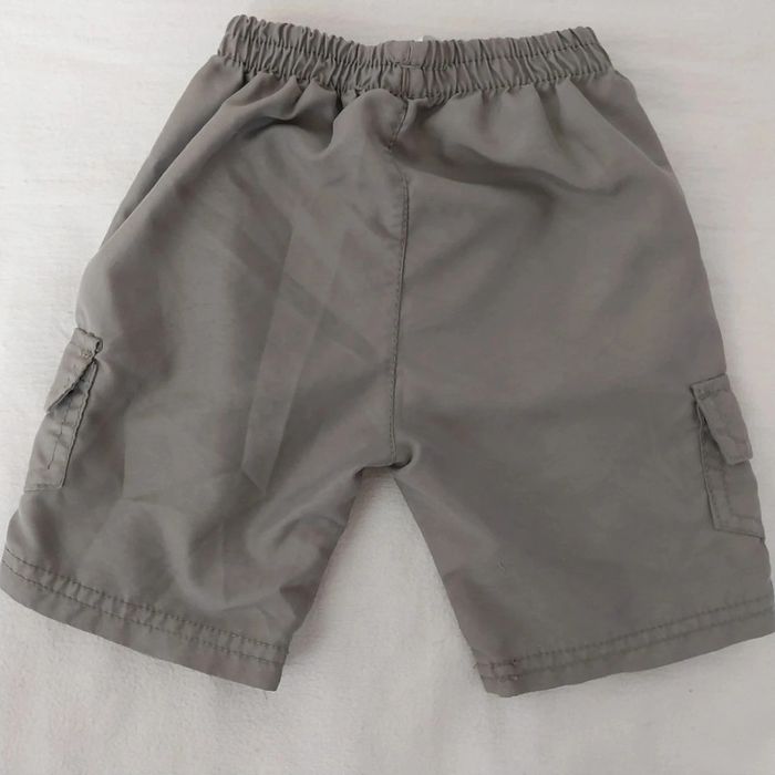 Short 23 mois - photo numéro 2
