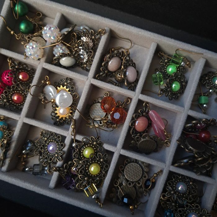 Lot de boucles d'oreilles pendante multicolore - photo numéro 4