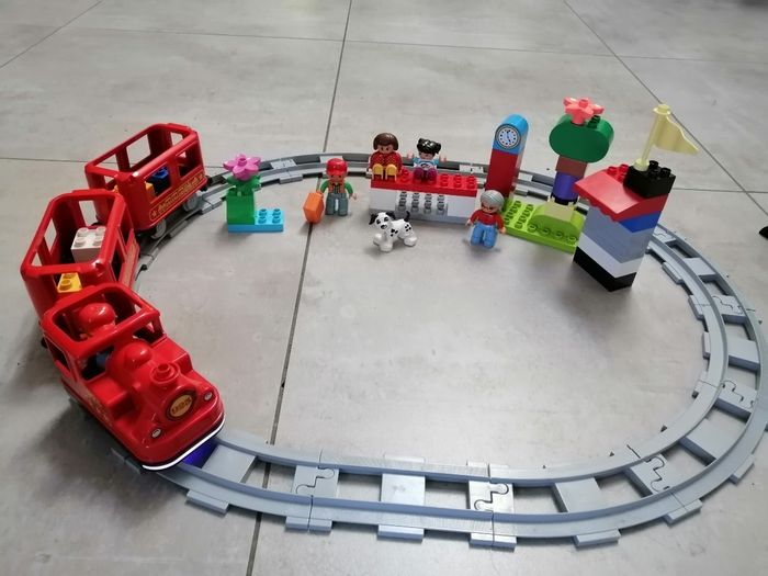 Train lego duplo
