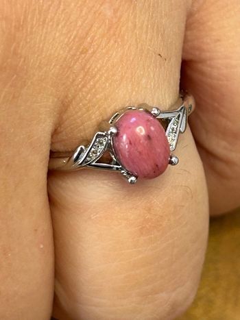 Bague réglable en laiton et en rhodonite – Amour & Guérison émotionnelle