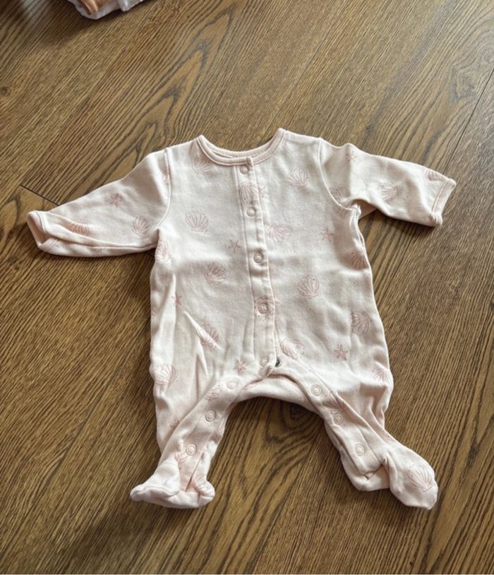 Lot de pyjamas - photo numéro 9
