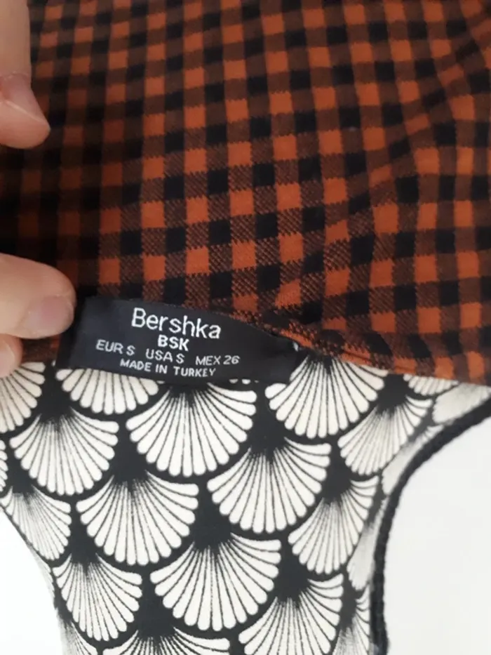 Jolie robe taille S - photo numéro 4