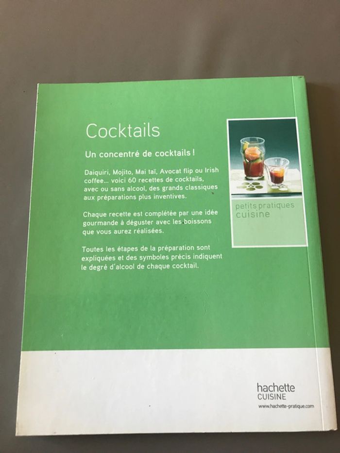 Livre cocktail 🍹 - photo numéro 2