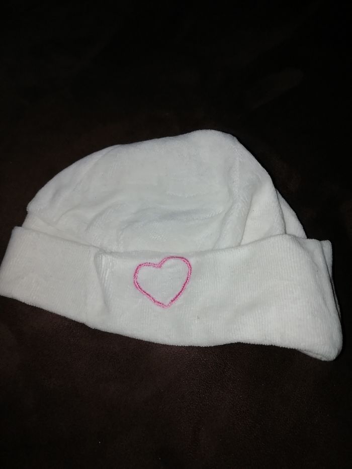 Petit bonnet bébé 3mois.