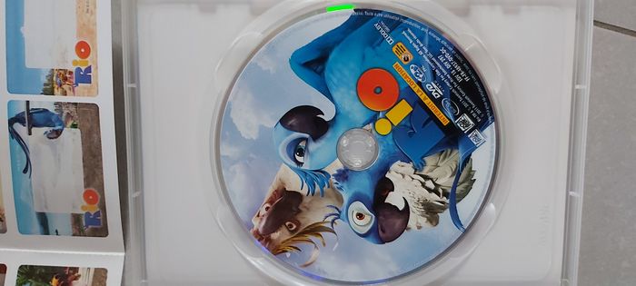 Rio DVD et 16 étiquettes cahier - photo numéro 9