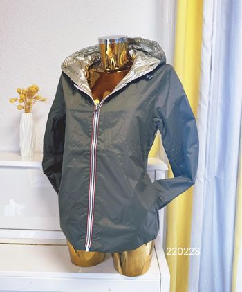 Veste kaki doré imperméable taille S 🌸