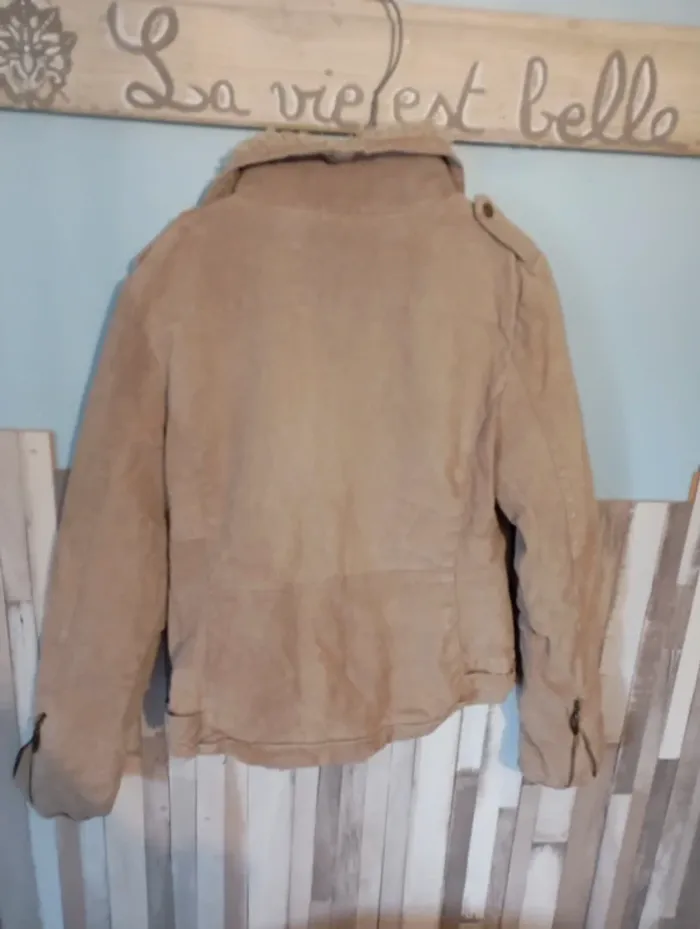 Blouson taille 40/42 - photo numéro 2
