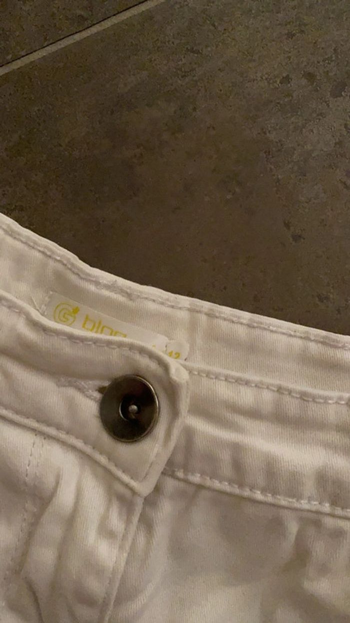 Short blanc 12ans - photo numéro 4