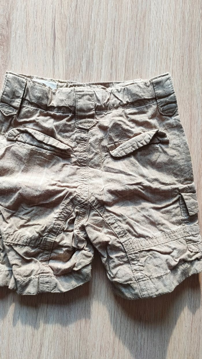 Short gris clair à carreaux - photo numéro 3