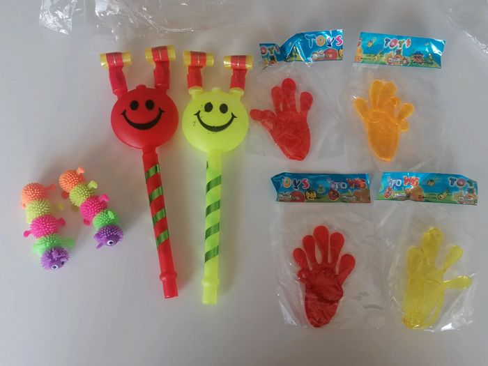 Lot jouets anniversaire 🎂