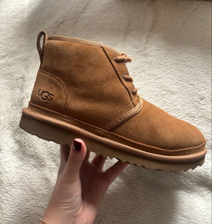 Bottes UGG Neumel II taille 36 - photo numéro 3