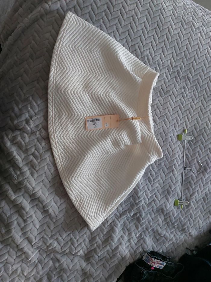 Jupe blanche toute douce - photo numéro 4