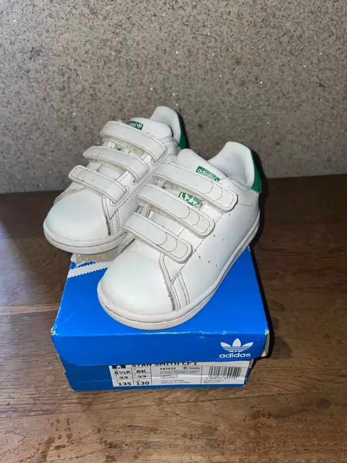 Stan smith taille 23
