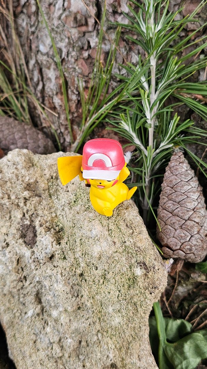 Super figurine Pokemon Nintendo pikachu casquette - photo numéro 2