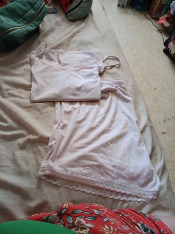Pyjama 2 pièces xxl rose pale neuf sans étiquette pas de vinted go