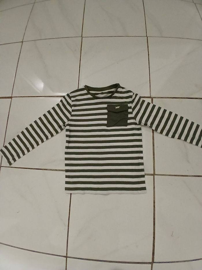 Pull en coton garcon taille 8 ans marque gemo petite poche devant - photo numéro 4