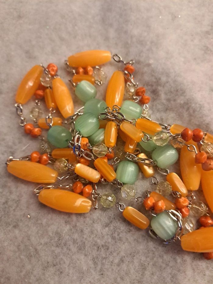 Collier très long sautoir orange et vert - photo numéro 7