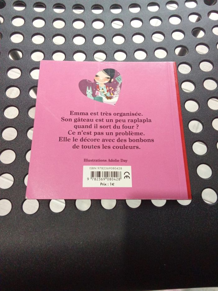 Livre, Emma fait des gâteaux - photo numéro 4