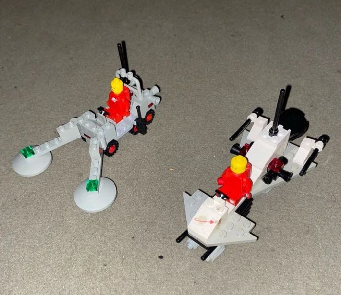 Vintage Lot X3 Lego Classic Space 462 + 6841 + 6842 - photo numéro 3