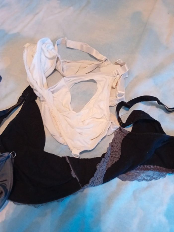 Lot soutien gorge allaitement 105d - photo numéro 2