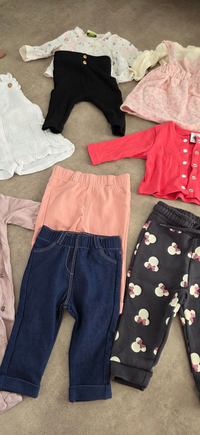 Lot vetement bébé fille 3 mois - photo numéro 3