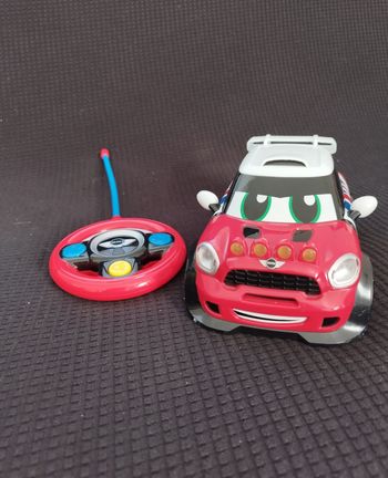 Voiture télécommandée jouet rouge blanc – Modèle Mini