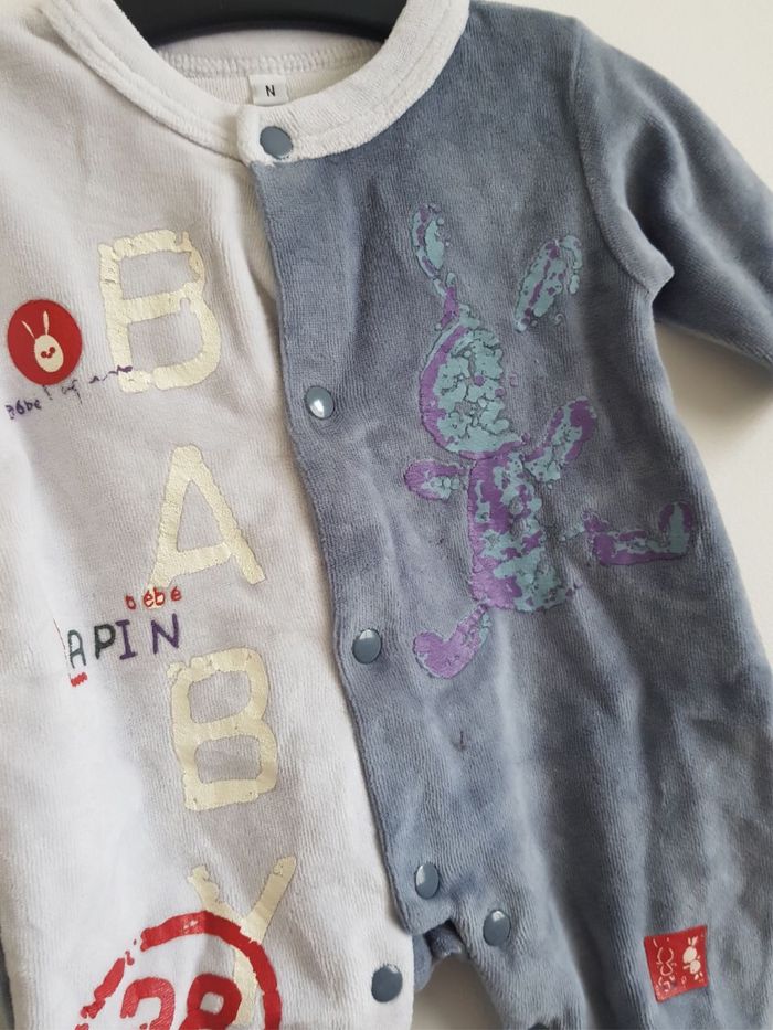 Pyjama en velours taille naissance - photo numéro 2