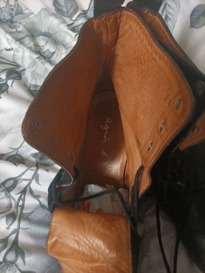 Bottines femme  Agnès  B  taille 39 en très très  bon état - photo numéro 4