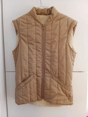 Veste sans manche matelassée vintage beige intérieur Moumoute taille 36 estimée