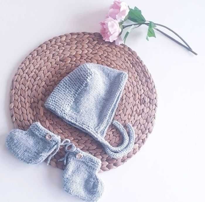 Layette bonnet béguin et petits chaussons pour bébé naissance garçon ou fille tricotés à la main