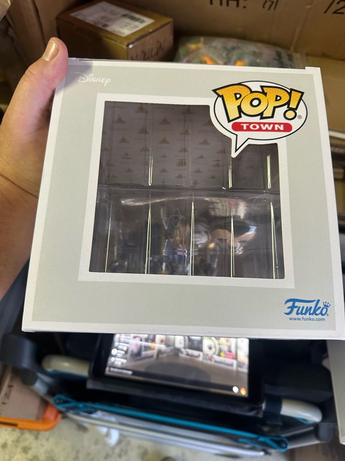 Figurine Funko Pop Town 26 Disney Cinderella Castle & Mickey Mouse - photo numéro 5