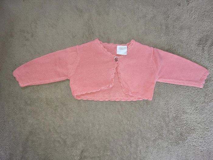 Gilets fille 3 mois - photo numéro 4