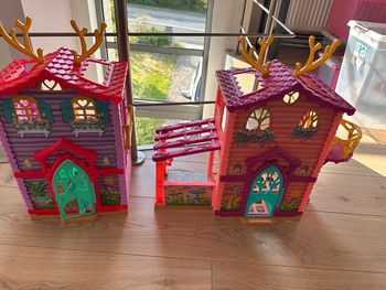 2 maisons Hatchimals