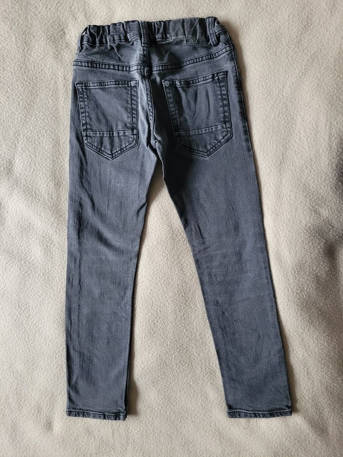 Jean c&a 134 cm - photo numéro 2