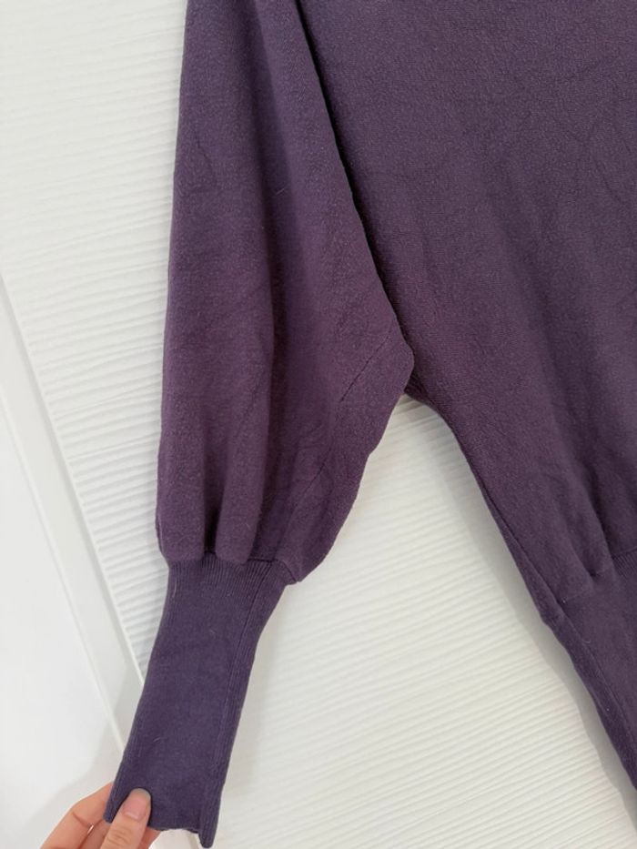 Haut pull d’hiver long violet foncé manches bouffantes - photo numéro 3