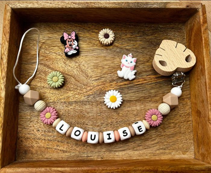 Attache tétine personnalisé