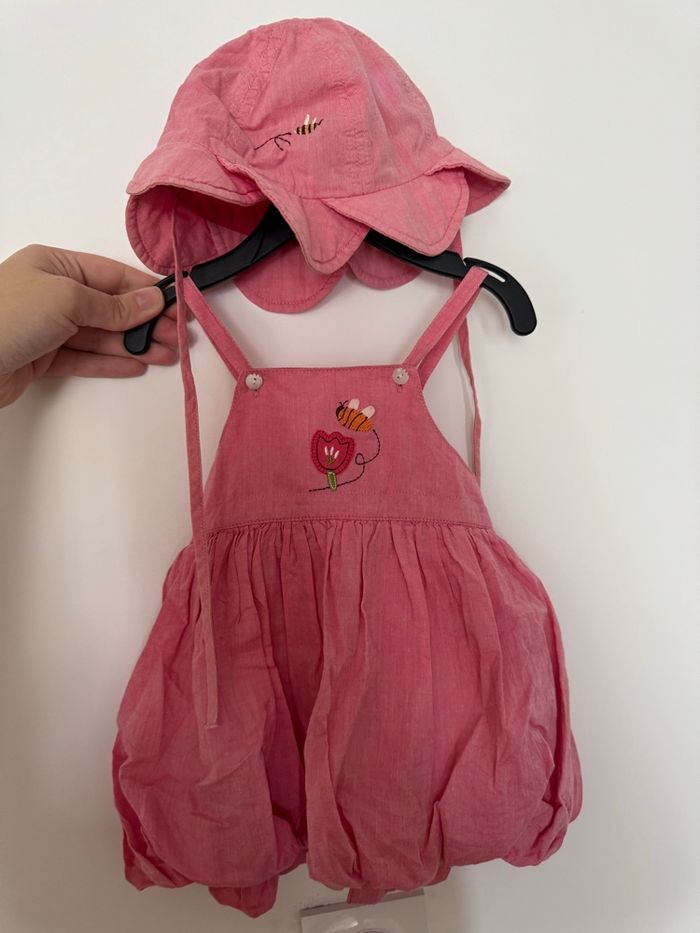 Ensemble robe et chapeau