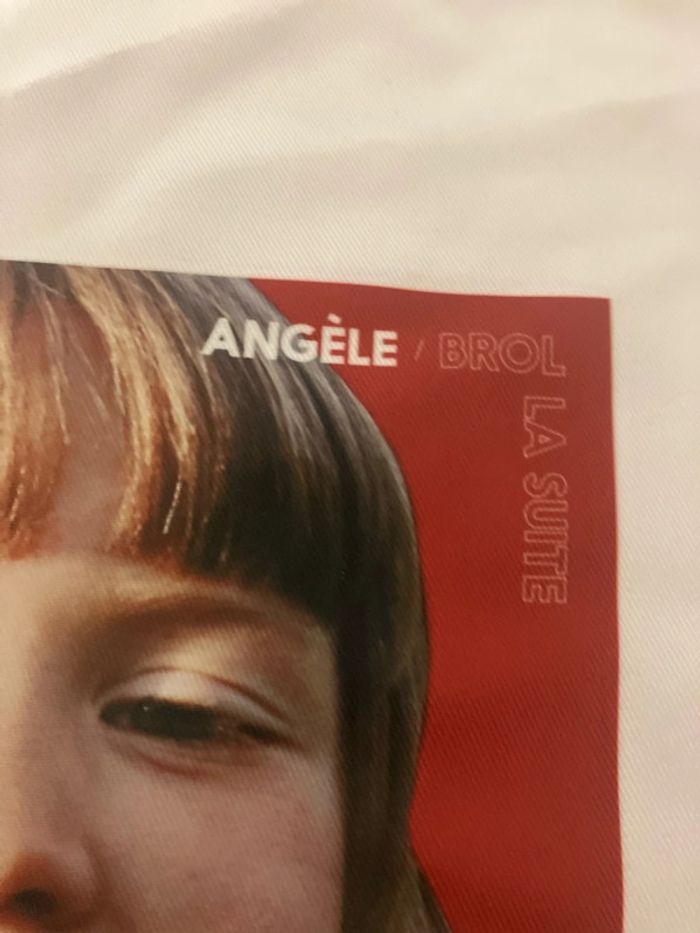 Tote Bag Angèle Brol La suite rouge - photo numéro 3