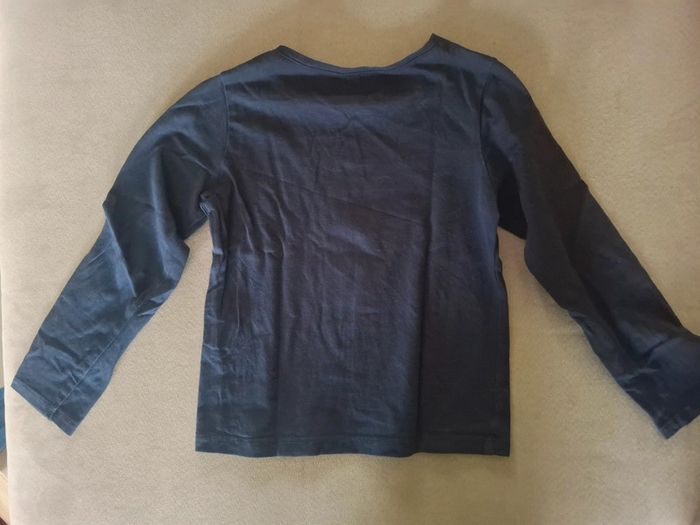 T shirt manche longue taille 5 ans - photo numéro 2