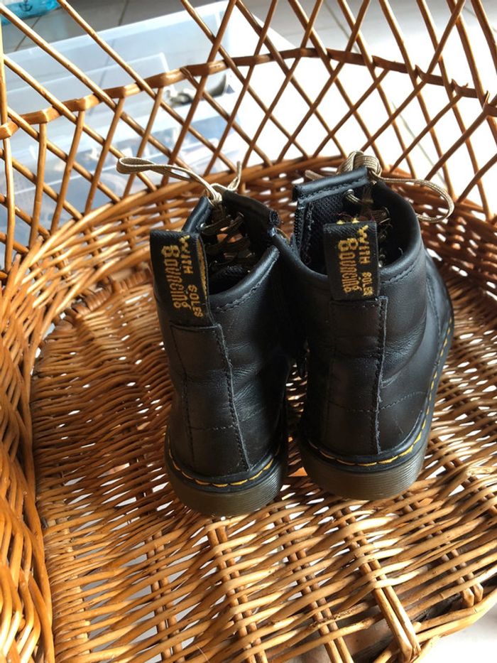 Dr Martens noire 27 - photo numéro 2