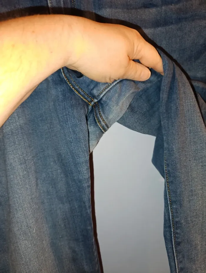 Jean Levi's taille 33 femme demi curve - photo numéro 4