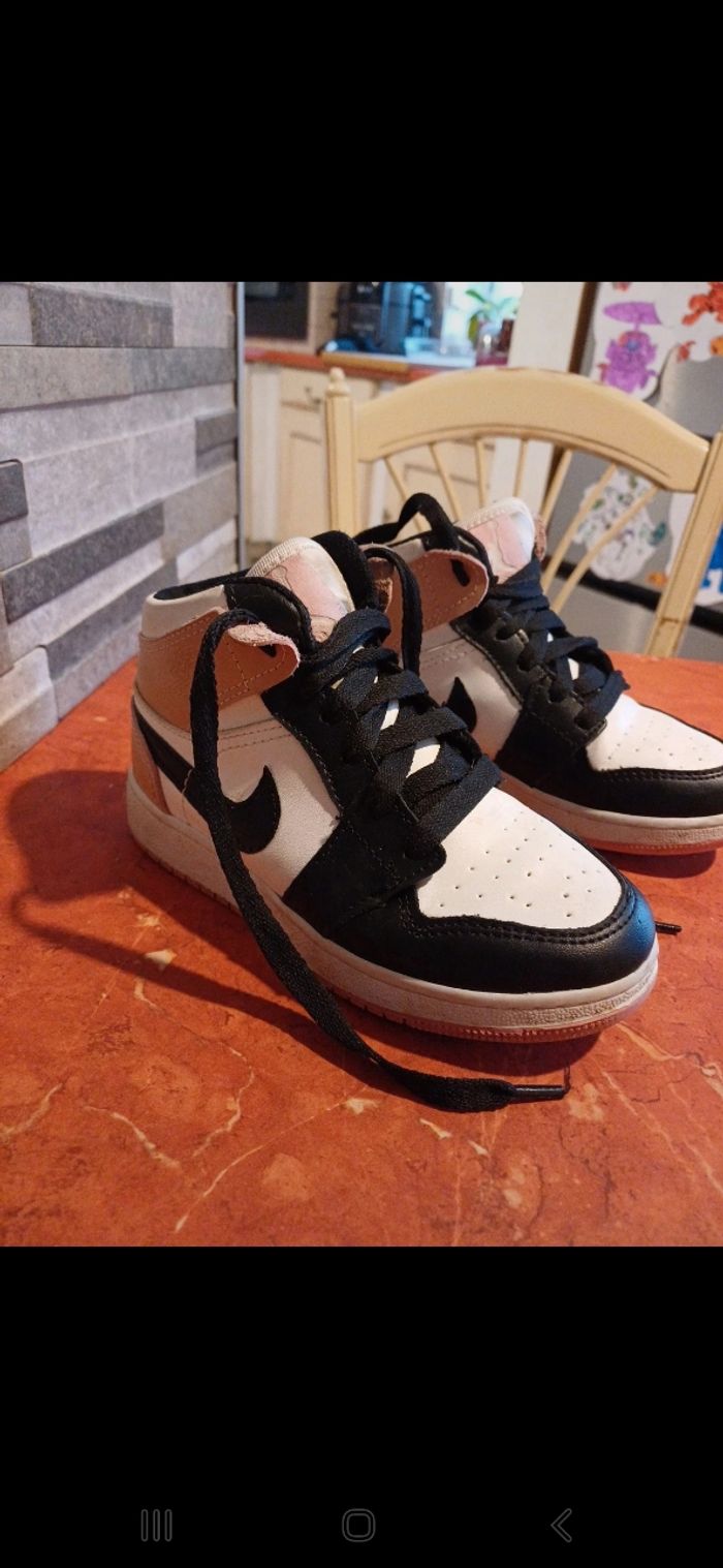 Baskets fille taille 31 - photo numéro 2