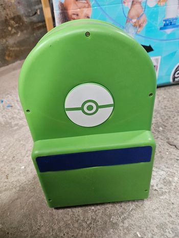 Jouet pokemon sac a dos arène